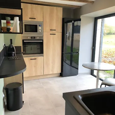 Holiday home Gite Le Marronnier - La Planhe