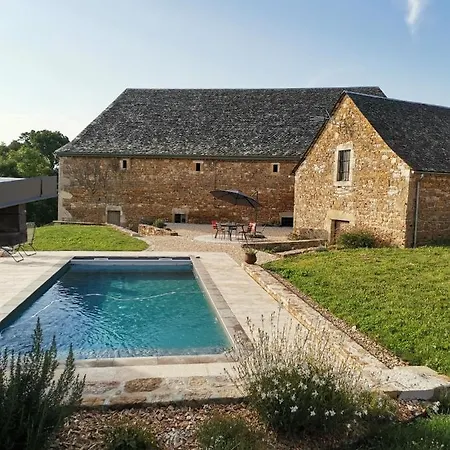 Gite Le Marronnier - La Planhe * Bozouls